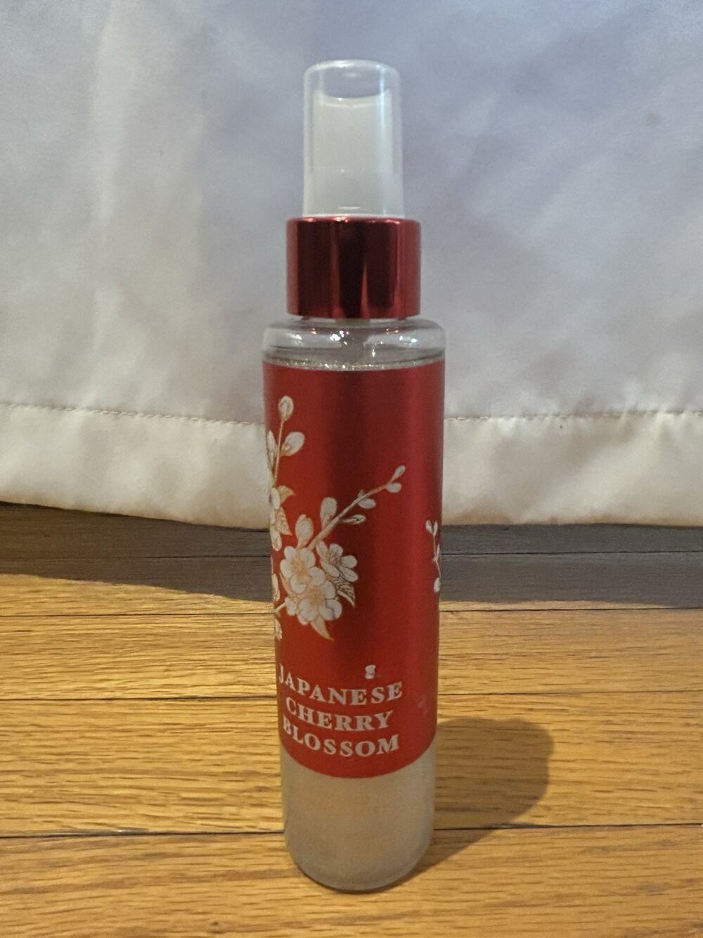 New Bath & Body Works Japanese Cherry Blossom Diamond Shimmer Mist